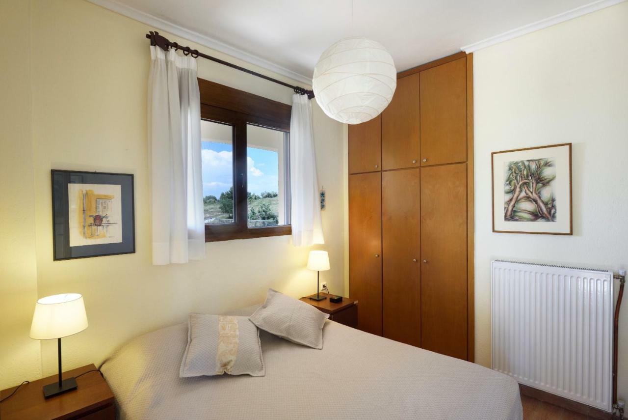 Sani Beach Villa Bagian luar foto